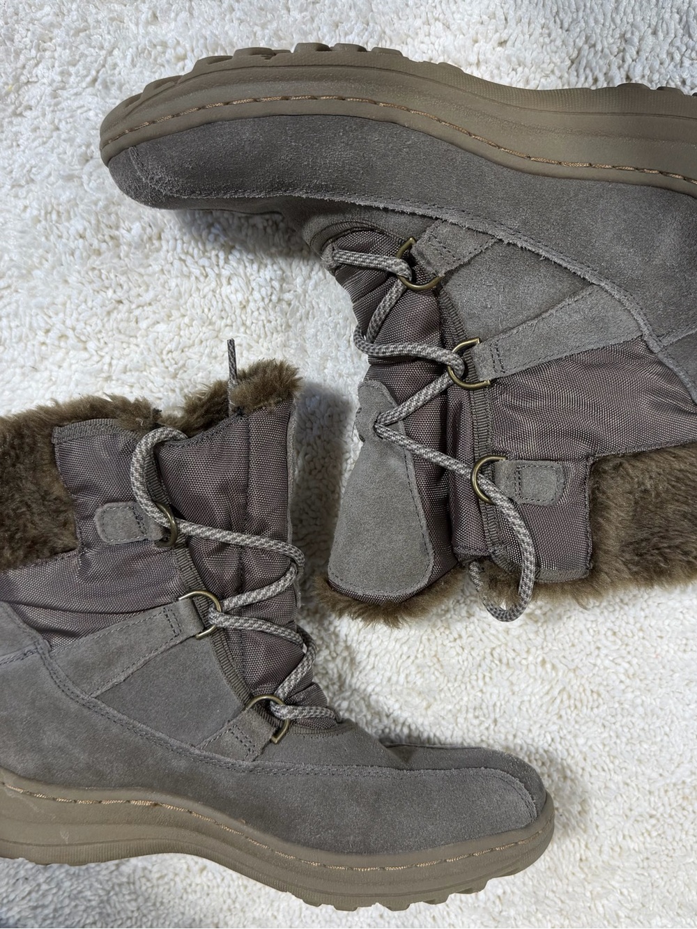 Cozy Taupe Faux-Suede Fur-Lined Winter Boots 6.5M